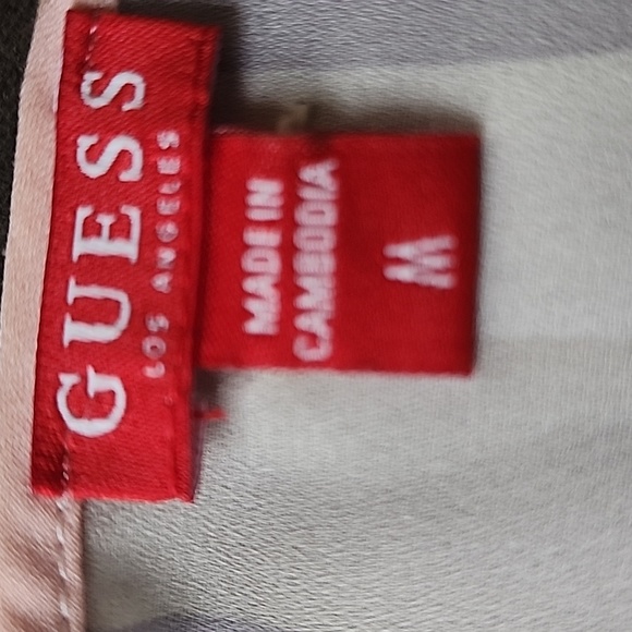 Guess women's pullover blouse - Picture 6 of 8
